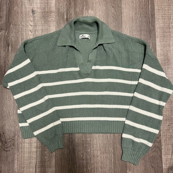 Women’s Sweater - Picture 1 of 3